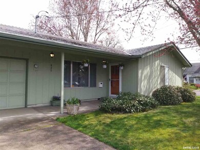 825 Walnut St SW, Albany, OR 97321 - photo 3