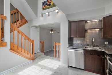 204 Tall Oaks Dr unit A, Weymouth, MA 02190 - photo 3