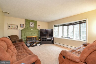 4805 Shimerville Rd, Emmaus, PA 18049 - photo 4