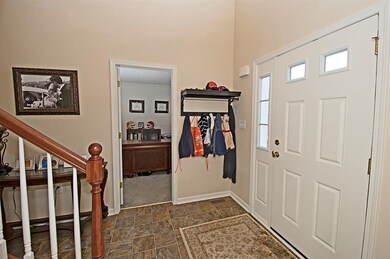 PRIVATE HOME OFFICE CONVENIENTLY LOCATED NEAR FRON