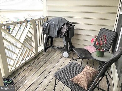 1819 Kenwood Ave unit 304, Alexandria, VA 22302 - photo 4