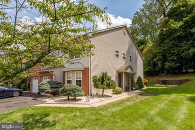 519 Jason Dr, Southampton, PA 18966 - photo 2