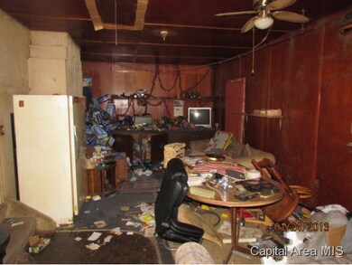 1040 N Dirksen Pkwy unit 1, Springfield, IL 62702 - photo 7