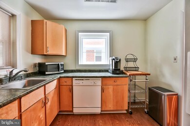 2330 Belleview Ave, Cheverly, MD 20785 - photo 7