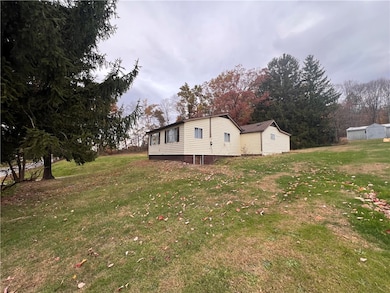 279 Snyder Ln, Blairsville, PA 15717 - photo 4