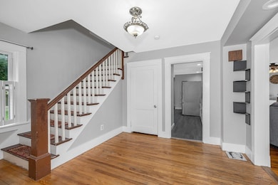 15 1/2 Broad St, Nashua, NH 03064 - photo 2