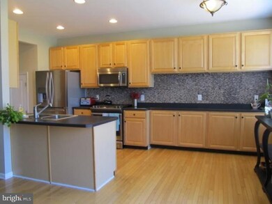 27 Almond Ct, Lafayette Hill, PA 19444 - photo 6