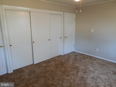 77 Baldwin Ln, Willingboro, NJ 08046 - photo 6