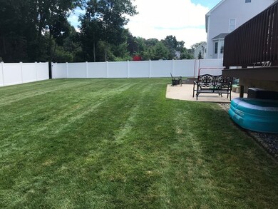 24 Laura Dr, Attleboro, MA 02703 - photo 3