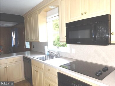 1444 Werner Rd, Hatfield, PA 19440 - photo 6