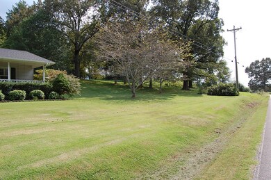 1339806 - 7310 E Valley Rd 005