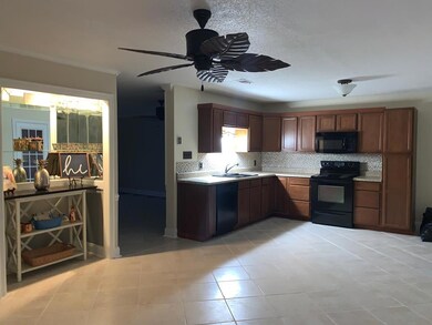 460 Kingswood Ct, Albany, GA 31707 - photo 3