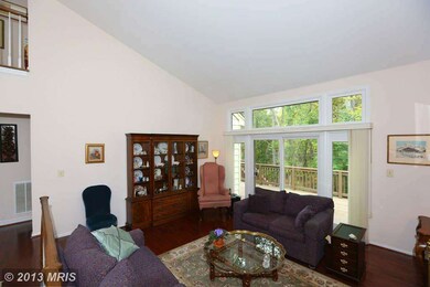 12221 Tildenwood Dr, Rockville, MD 20852 - photo 7