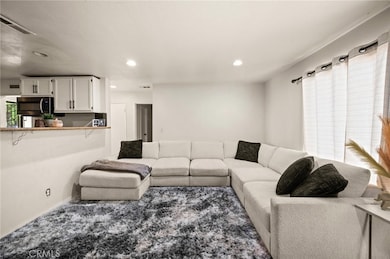 43826 Beech Ave, Lancaster, CA 93534 - photo 3