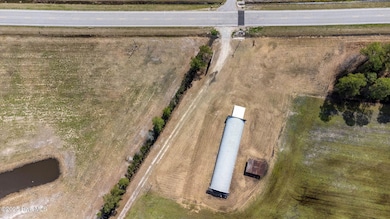 11394 N Carolina 41, Bladenboro, NC 28320 - photo 6