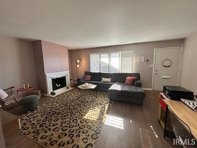 5537 S Wayne Ave, Fort Wayne, IN 46807 - photo 3