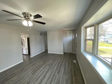 1418 Tam o Shanter Ln, Kokomo, IN 46902 - photo 4