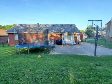 3207 Rolling Creek Dr, New Albany, IN 47150 - photo 5