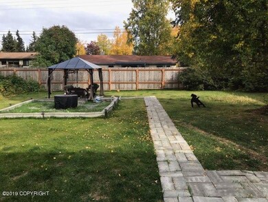 1411 Turpin St, Anchorage, AK 99504 - photo 6