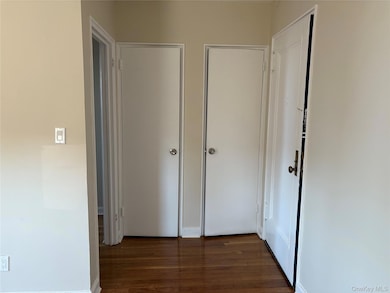 Cathedral Gardens unit 6C, Hempstead, NY 11550 - photo 3