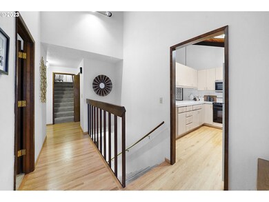 1248 Larch St, Lake Oswego, OR 97034 - photo 3