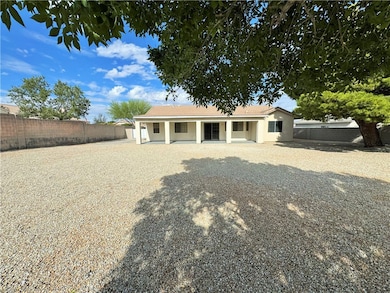 2032 Dale Evans Way, Kingman, AZ 86409 - photo 4