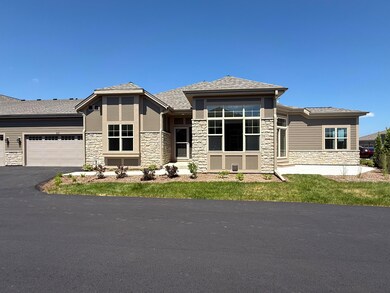 313 Standing Stone Dr unit 23-61, Waukesha, WI 53189 - photo 2