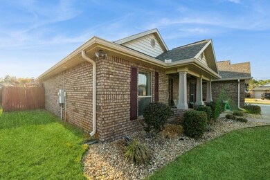 03_2305MeadowViewCt_2003_FlexMLS800x600_