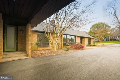 1301 Lavall Dr, Davidsonville, MD 21035 - photo 4