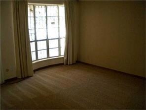 10609 Quezada Ave, El Paso, TX 79935 - photo 3