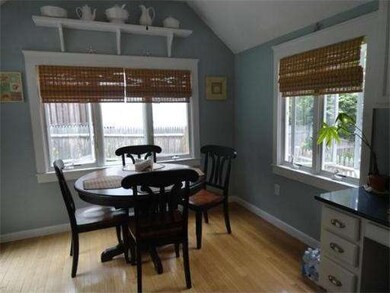 29 Endicott St, East Weymouth, MA 02189 - photo 4