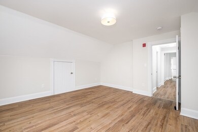 39 Perry St unit 3, Brookline, MA 02445 - photo 4