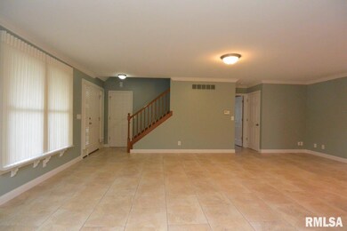 5205 N Rothmere Dr, Peoria, IL 61615 - photo 7