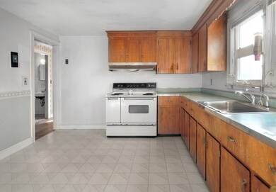 23 Dorr St, Randolph, MA 02368 - photo 4