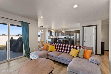 6796 irish circle-amanda johnson homes