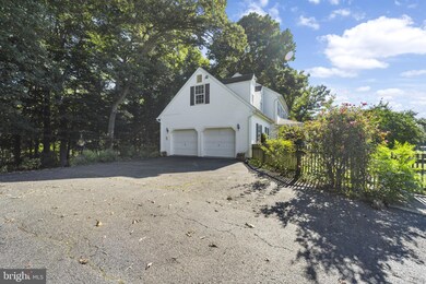 2402 Manor Gate Terrace, Upper Marlboro, MD 20774 - photo 7