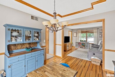 2309 W 61st St, Davenport, IA 52806 - photo 7