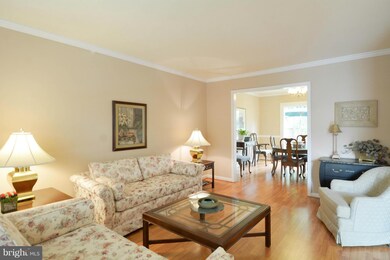 8402 Willow Forge Rd, Springfield, VA 22152 - photo 3