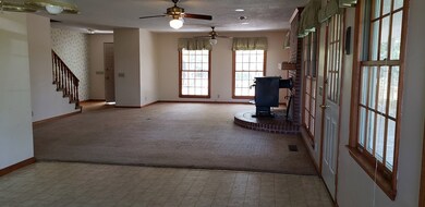 1054 Squire Rd, Ambrose, GA 31512 - photo 7