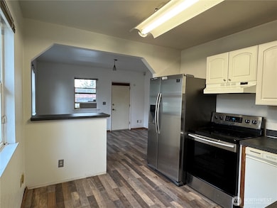 10645 21st Ave SW, Seattle, WA 98146 - photo 5