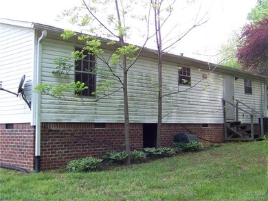 125 Ray Ln, Statesville, NC 28625 - photo 3