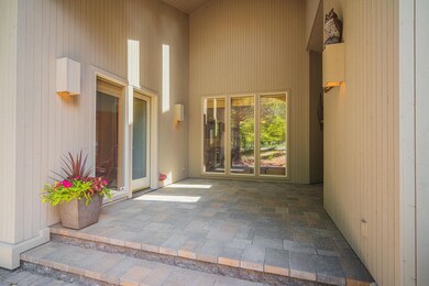 7-web-or-mls-18160 Mt Baker -07