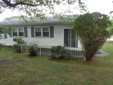 10 Norwalk Ave, Whiting, NJ 08759 - photo 3