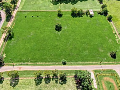 505 Abney Ln, Magnolia, TX 77355 - photo 2