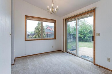 1514 SW 21st Place, Redmond, OR 97756 - photo 6