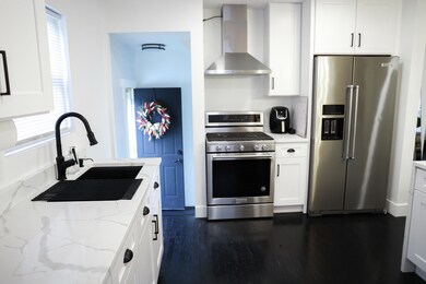 443 Oak St, Dyer, IN 46311 - photo 4