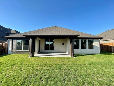 527 Windcrest Dr, Wylie, TX 75098 - photo 2