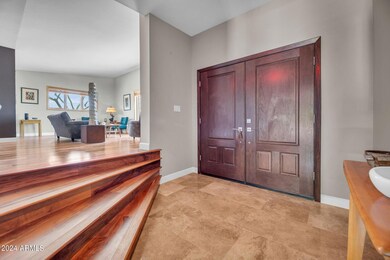 5-web-or-mls-7011 N 22nd Way-5