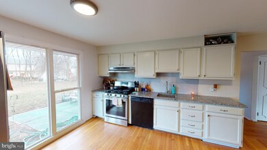 32 Jade Ln, Cherry Hill, NJ 08002 - photo 6