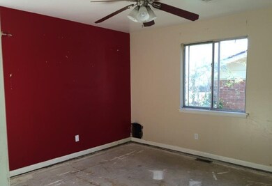 5816 NW 66th St, Warr Acres, OK 73132 - photo 5